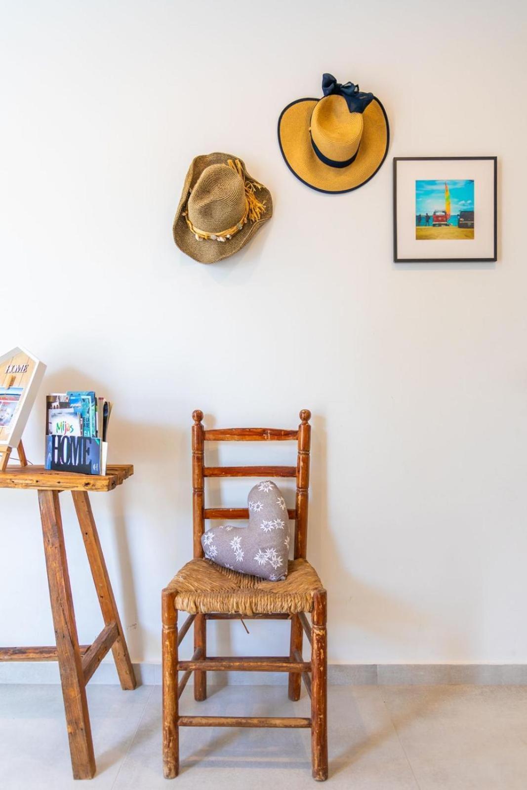 La Cala Beach Home - Beachfront Few Steps Away From Sandy Beach La Cala De Mijas Bagian luar foto