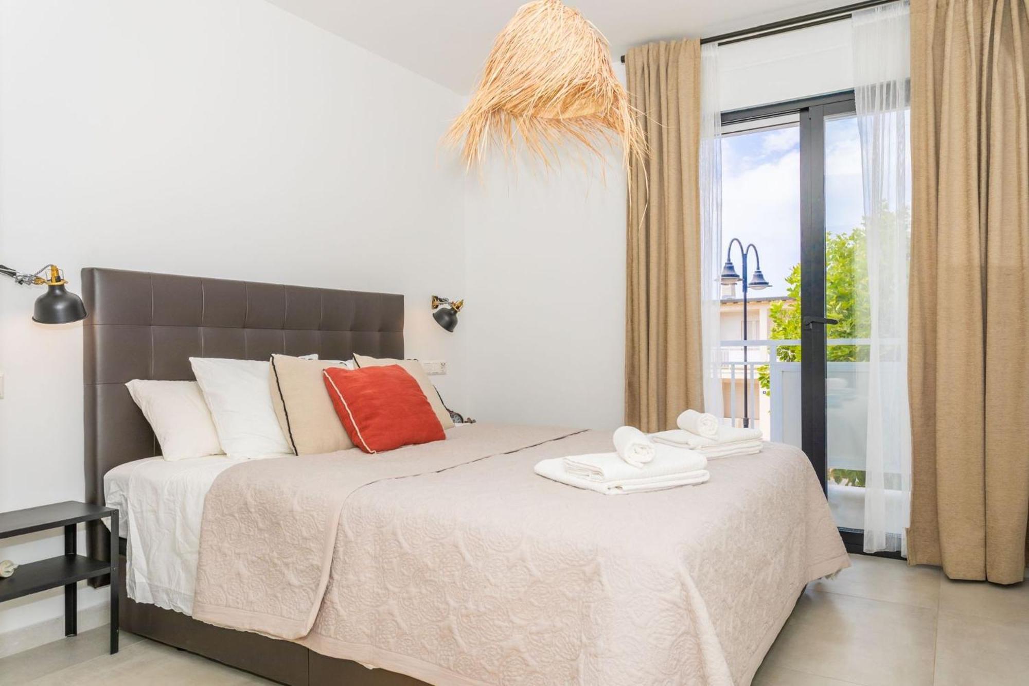 La Cala Beach Home - Beachfront Few Steps Away From Sandy Beach La Cala De Mijas Bagian luar foto