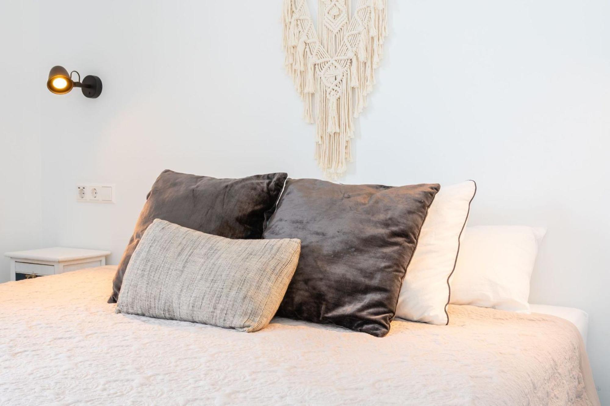 La Cala Beach Home - Beachfront Few Steps Away From Sandy Beach La Cala De Mijas Bagian luar foto